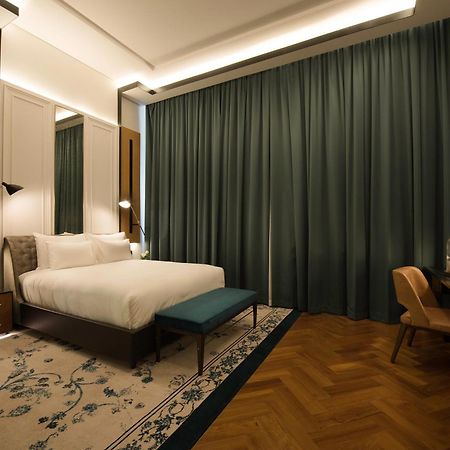 Отель Yangon Excelsior Экстерьер фото